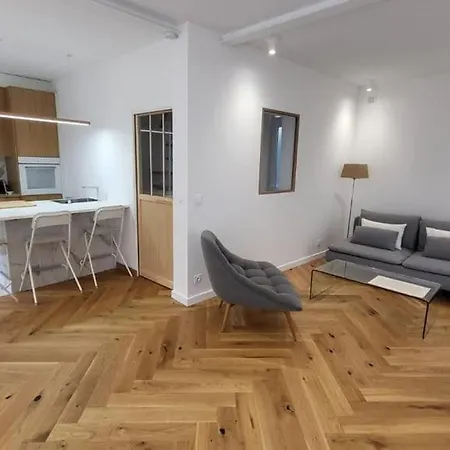 Superbe Duplex Climatise Proche Igr